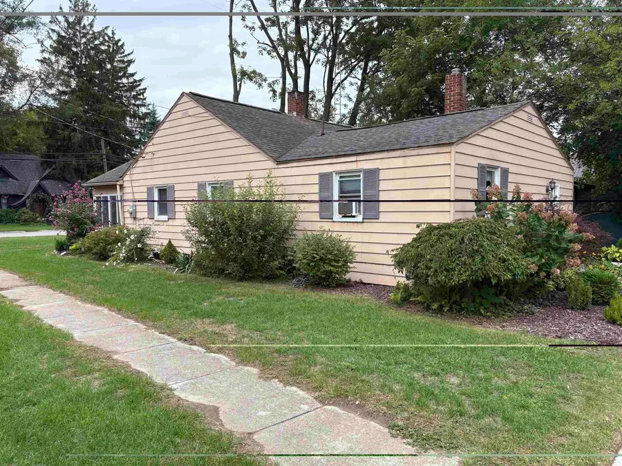 159 S Saginaw Street, Montrose, MI 48457 - #2