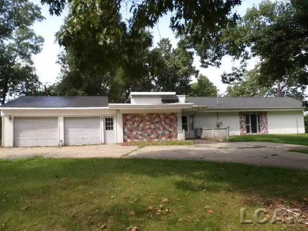 9200 Wolf Lake, Brooklyn, MI 49230