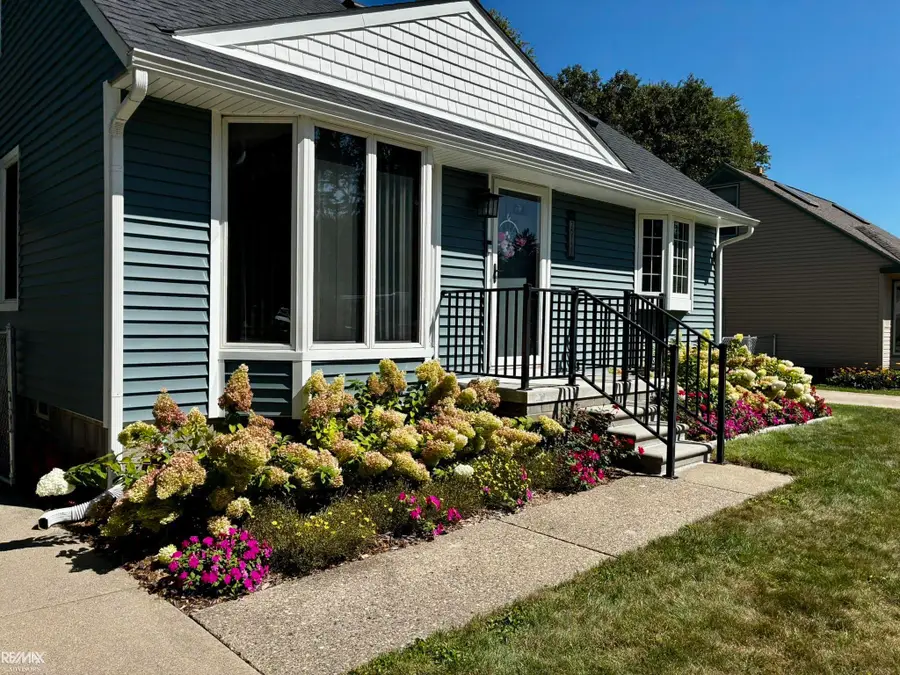26737 Hickler, Harrison Township, MI 48045 - #3