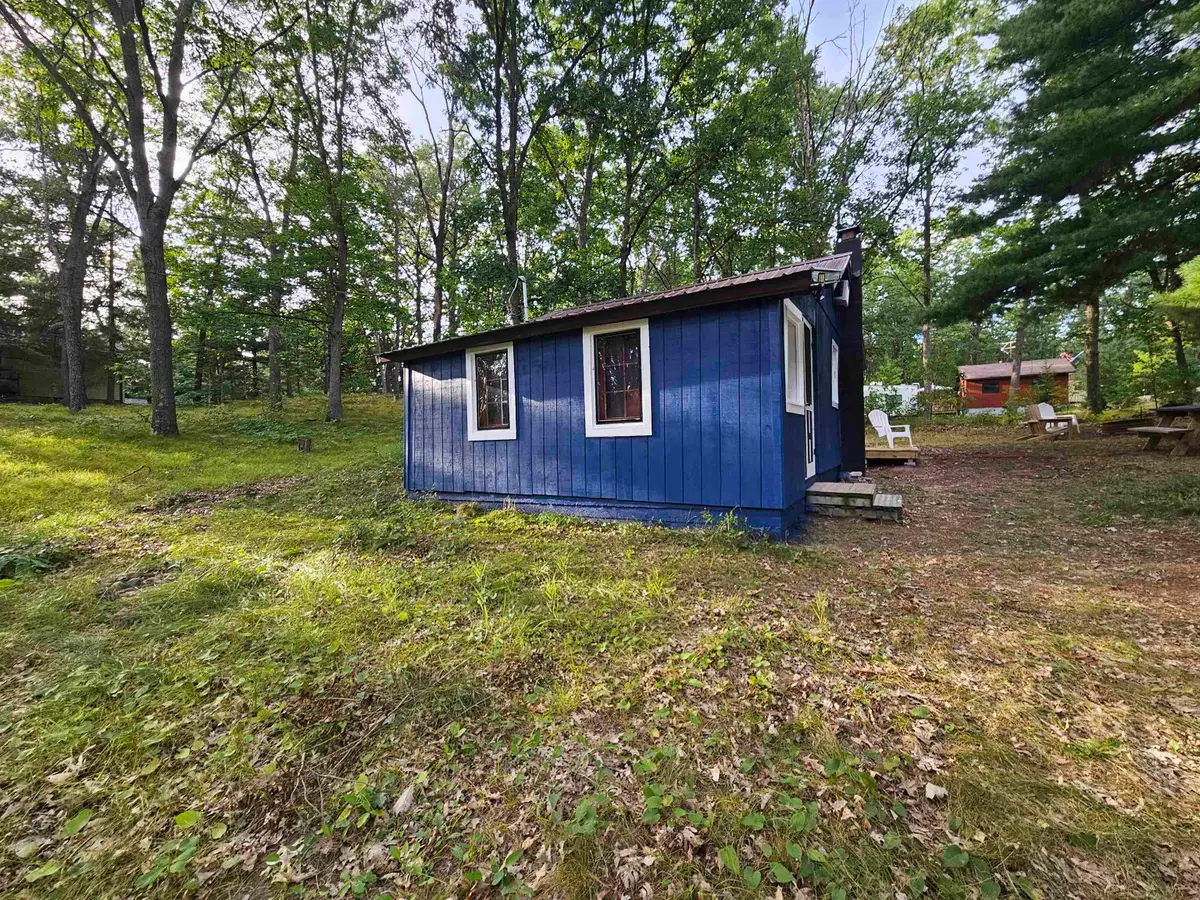 300 Robert, Harrison, MI 48625 - #1