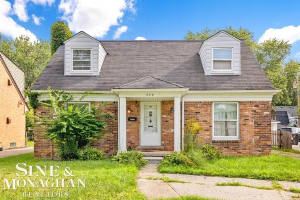 454 Alter, Detroit, MI 48215