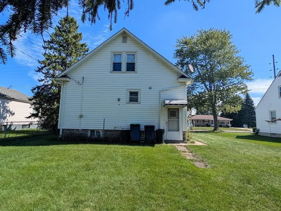 1412 S Jackson, Bay City, MI 48708 - #2