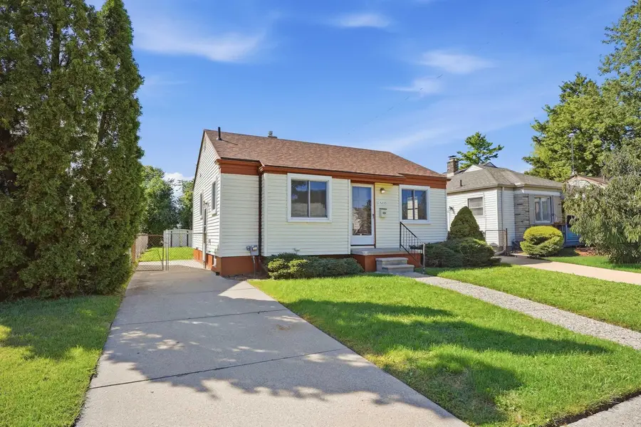 25215 Leach, Roseville, MI 48066 - #3