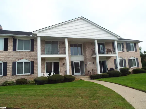 13900 Camelot, Sterling Heights, MI 48312