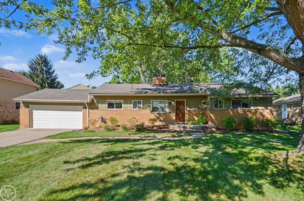 36157 Capper, Clinton Township, MI 48035 - #1