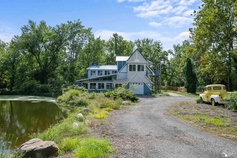 7977 N Custer, Monroe, MI 48162 - #2