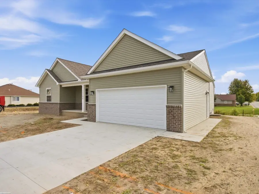 70590 Sunny Brook #15, Richmond, MI 48062 - #3