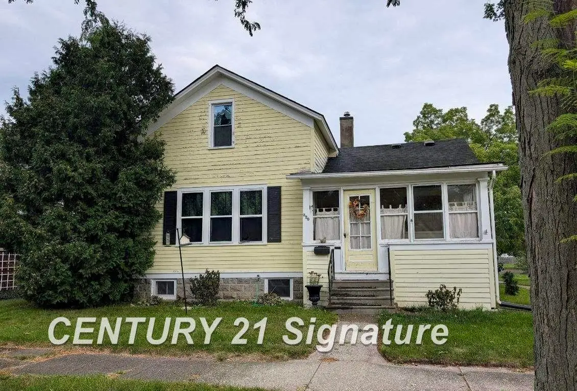220 S Charles, Saginaw, MI 48602 - #1