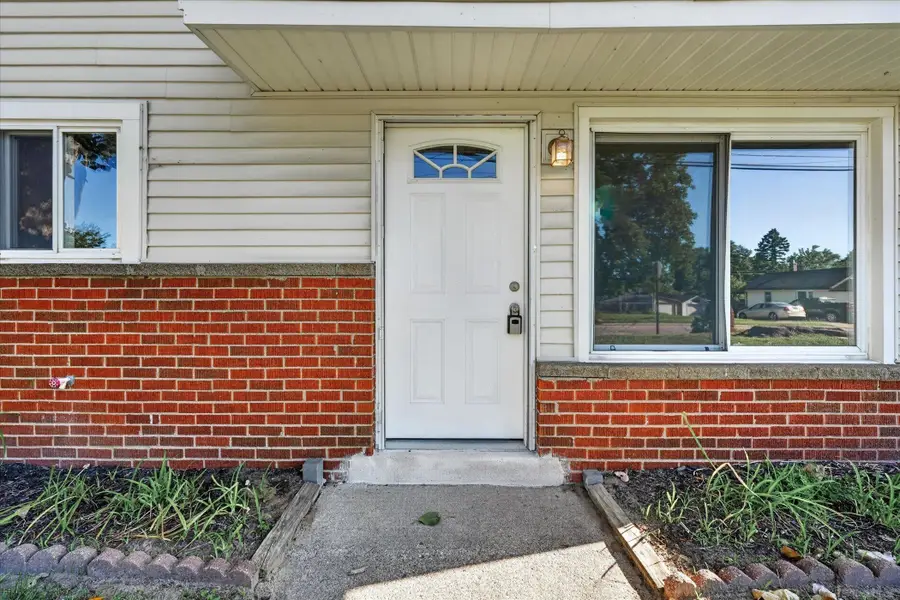 806 Blaine, Pontiac, MI 48340 - #2