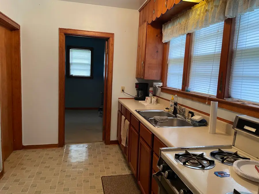 2671 E Maple, Clare, MI 48617 - #3