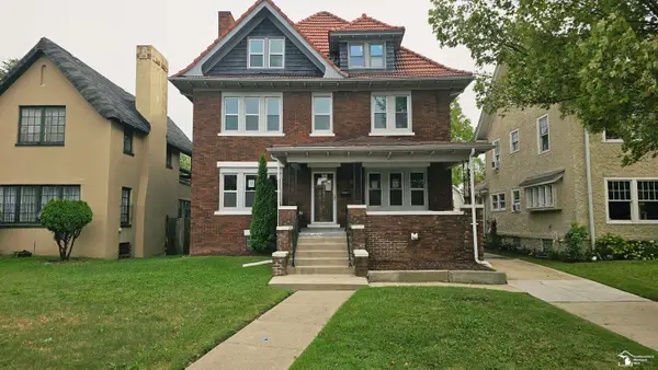 901 Chicago, Detroit, MI 48202