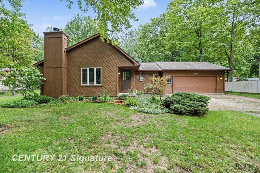 4431 S Airport, Bridgeport, MI 48722 - #2