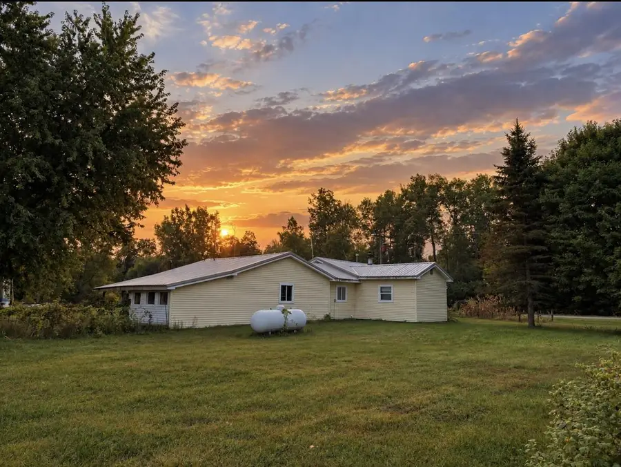 4575 Cummings, Rhodes, MI 48652 - #2