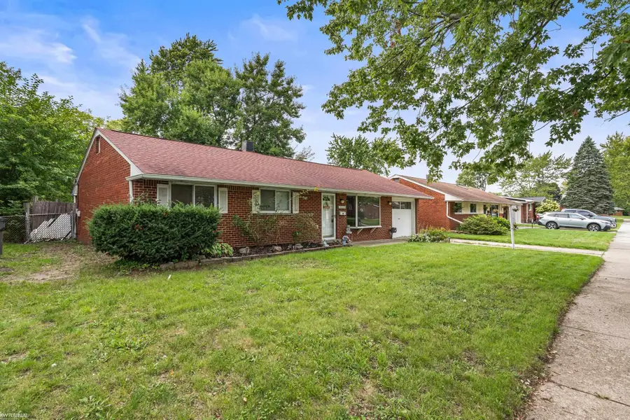 35529 Seville, Clinton Township, MI 48035 - #3