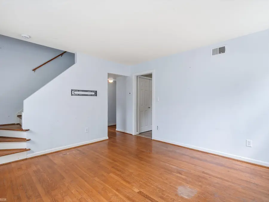 23800 Couzens, Hazel Park, MI 48030 - #2