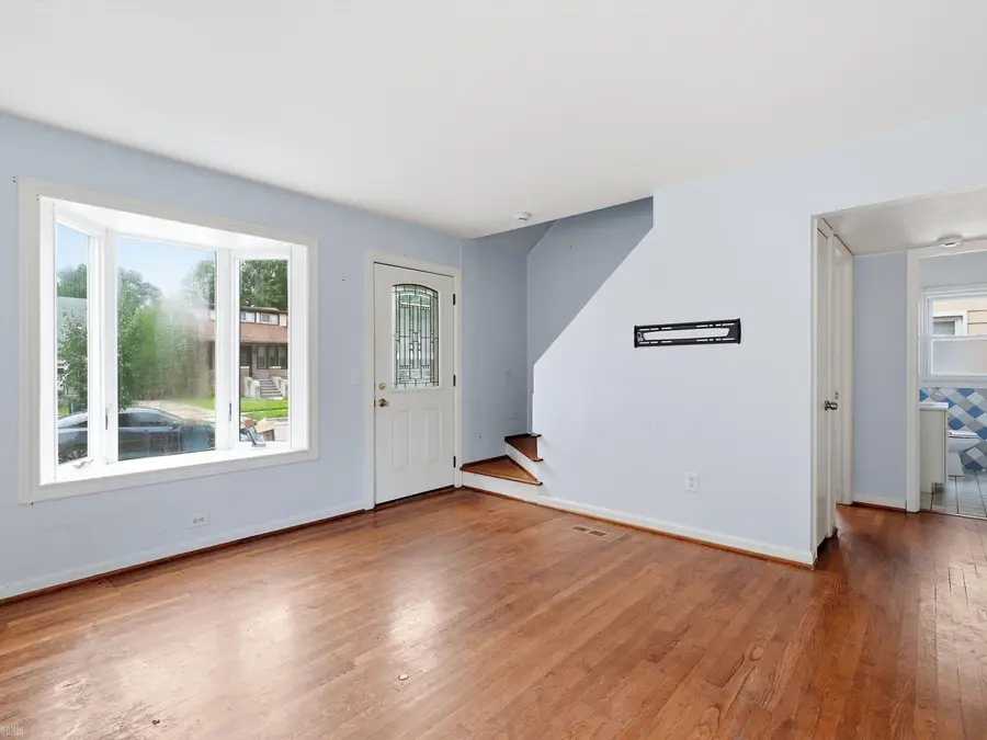 23800 Couzens, Hazel Park, MI 48030 - #3