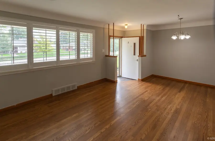 35049 Golden, Clinton Township, MI 48035 - #3