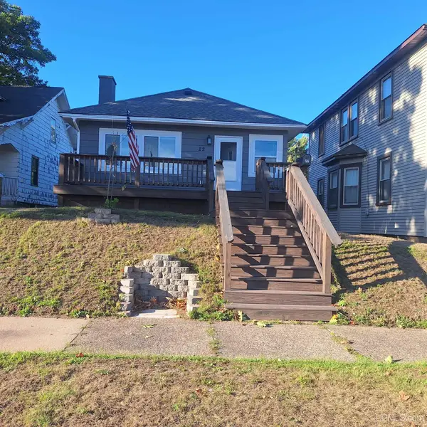 22 W Boyington, Iron River, MI 49935