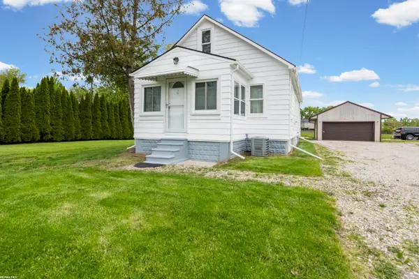 18905 Voiland, Roseville, MI 48066