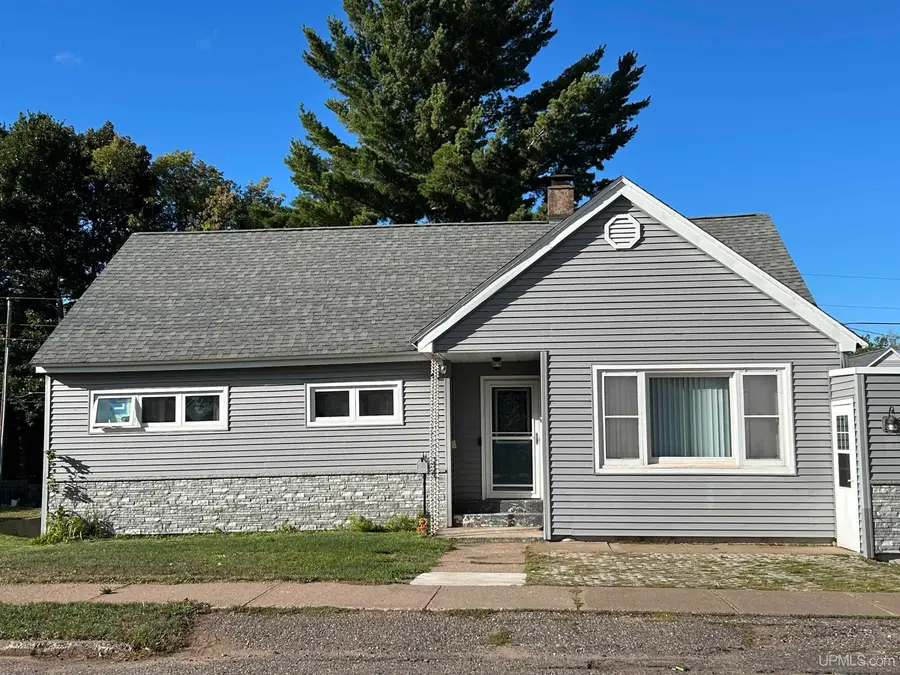 745 Wabash, Ishpeming, MI 49849 - #2