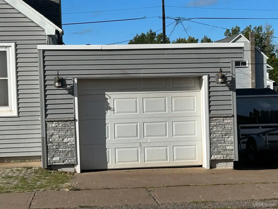 745 Wabash, Ishpeming, MI 49849 - #3