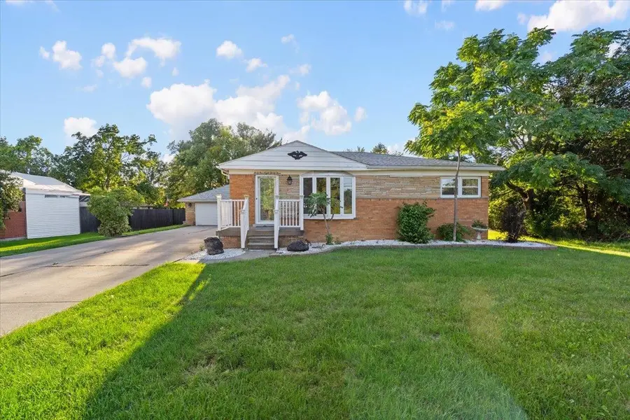 44833 Maddelein, Clinton Township, MI 48036 - #3