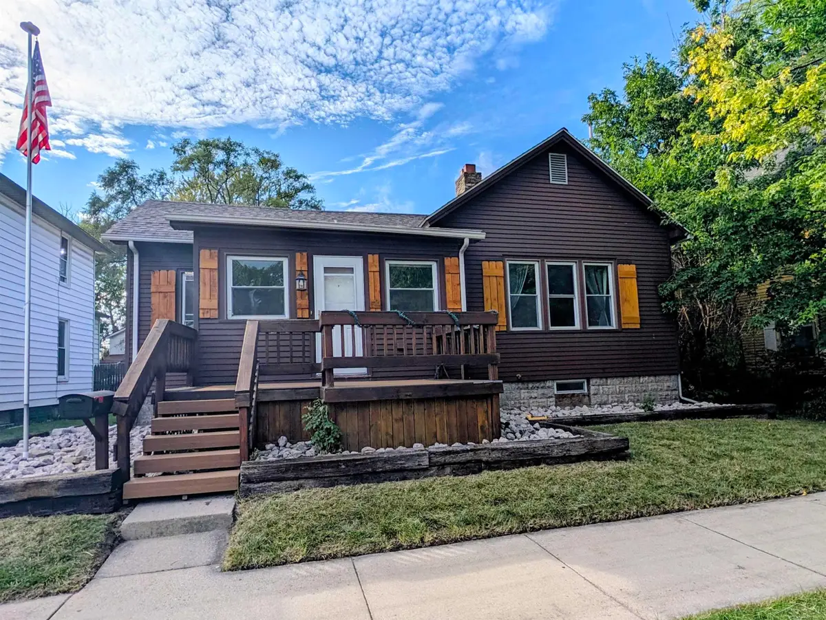 319 N Madison, Bay City, MI 48708 - #1