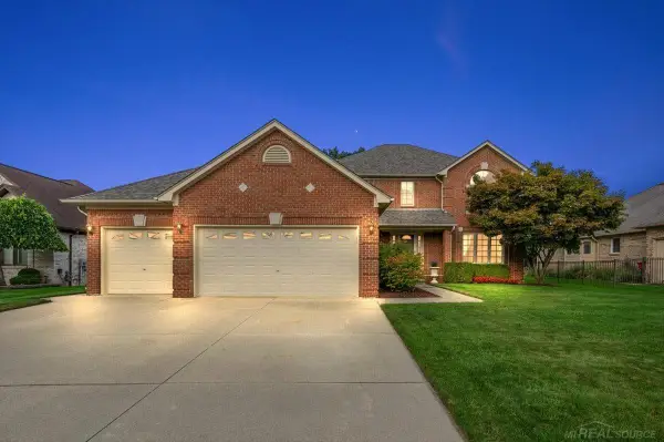 54767 Waubay, Macomb, MI 48042