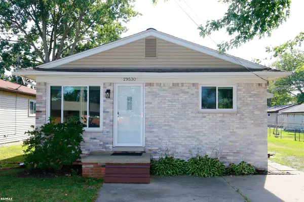 29530 South River, Harrison Twp, MI 48043