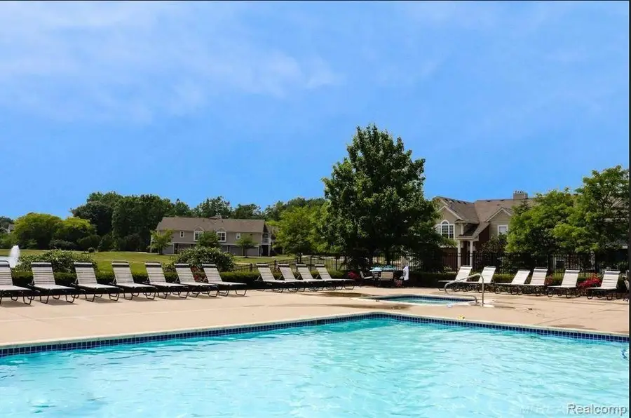 28228 Oakmonte, New Hudson, MI 48165 - #3
