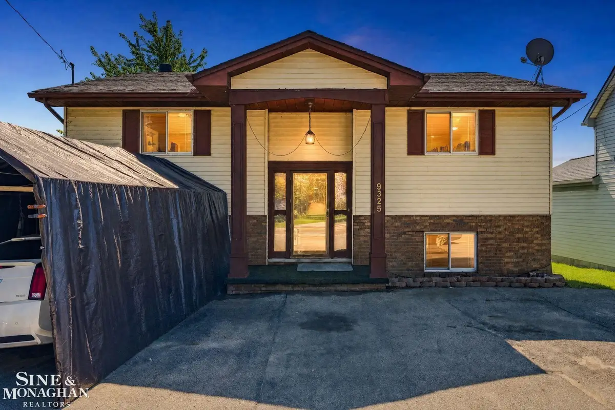 9325 Dixie Hwy, Fair Haven, MI 48023 - #1