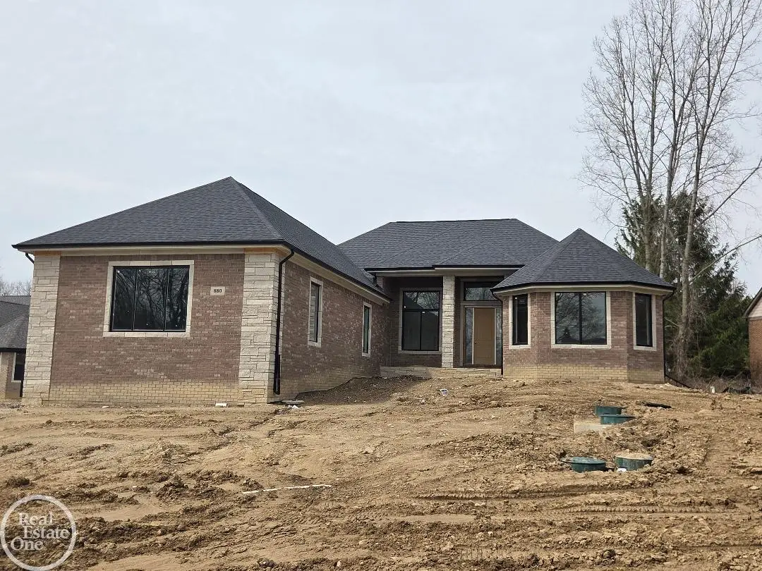 54840 Washington, Chesterfield, MI 48047 - #1