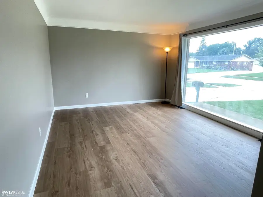 11100 Erdmann, Sterling Heights, MI 48314 - #3