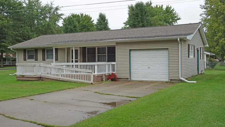 801 Firwood, Chesaning, MI 48616 - #3