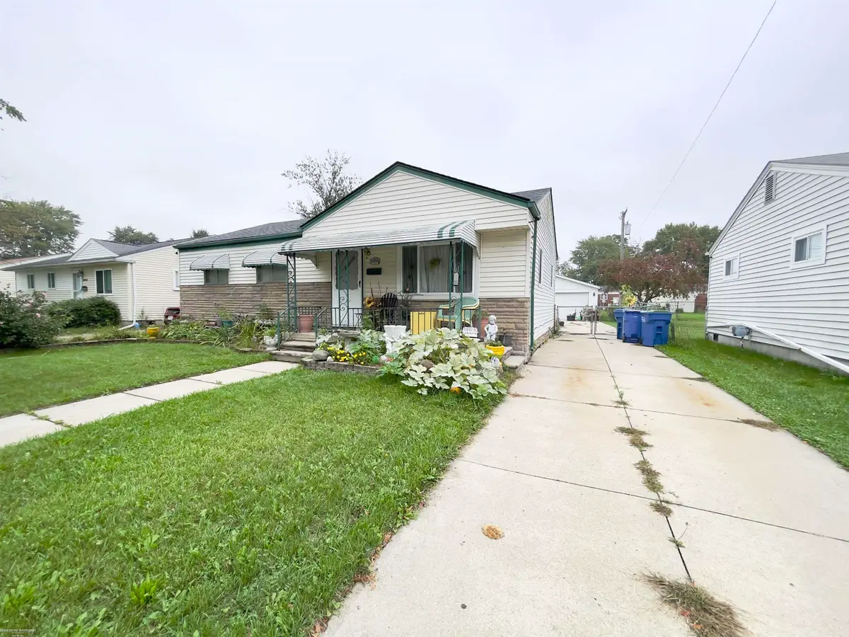 22132 Masch, Warren, MI 48091 - #1
