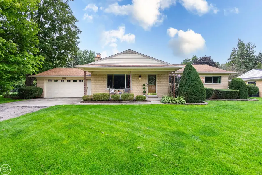 8428 Bellarine, Shelby, MI 48316 - #2