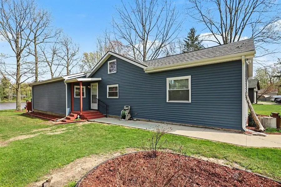 5494 N Lake Sanford, Sanford, MI 48657 - #2