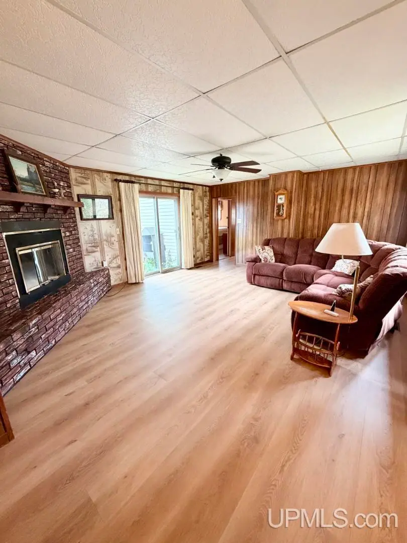 727 Michigan, Ishpeming, MI 49849 - #2