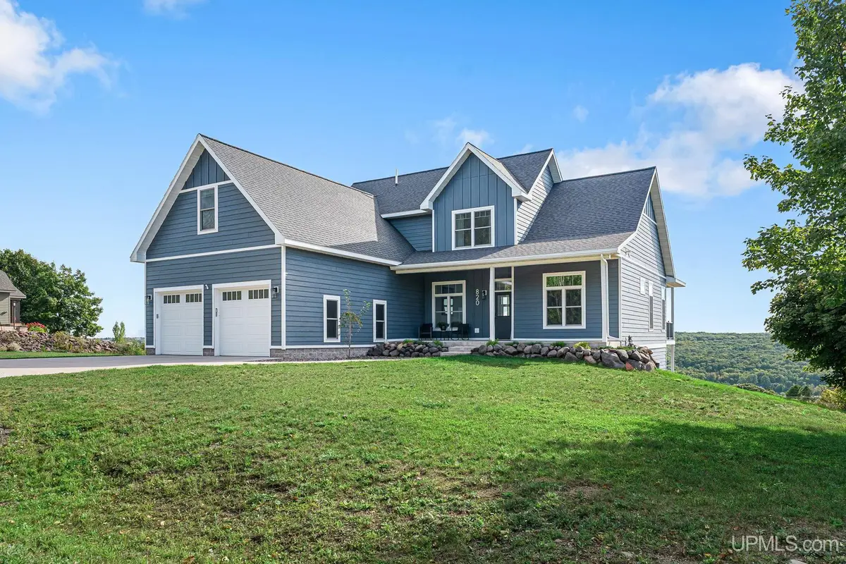 820 Valley View, Hancock, MI 49930 - #1