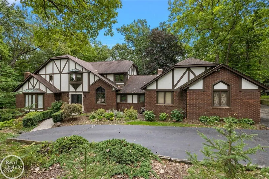 523 Ridgewood, Rochester, MI 48306 - #3