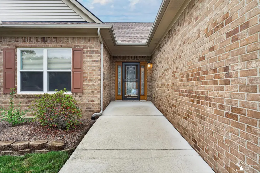27214 Celtic, Flat Rock, MI 48134 - #3