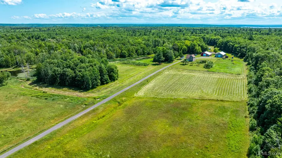 24551-A Upper Point Mills (10+/- Acres), Hancock, MI 49930 - #2
