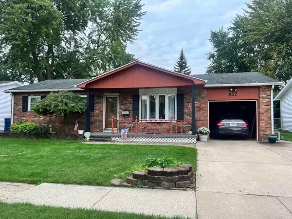 817 Piper, Saginaw, MI 48604