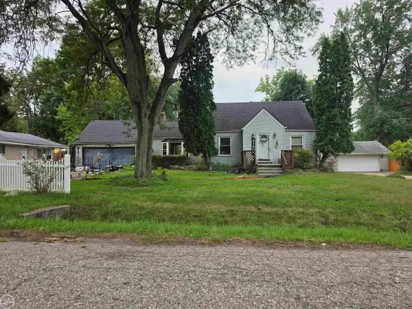 21801 Midway, Southfield, MI 48075