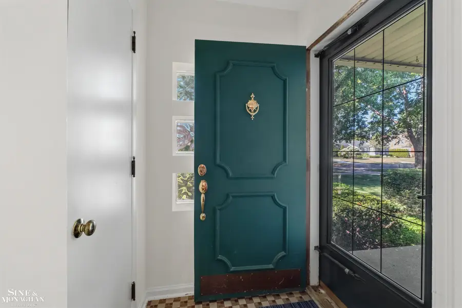 520 Hampton, Grosse Pointe Woods, MI 48236 - #2