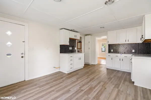 240 W 3rd, Imlay City, MI 48444