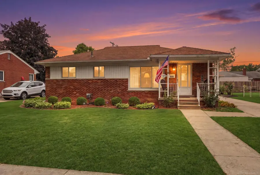 969 Chippewa, Mount Clemens, MI 48043 - #2