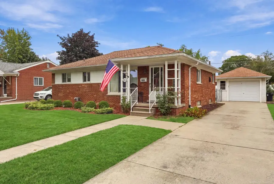 969 Chippewa, Mount Clemens, MI 48043 - #3