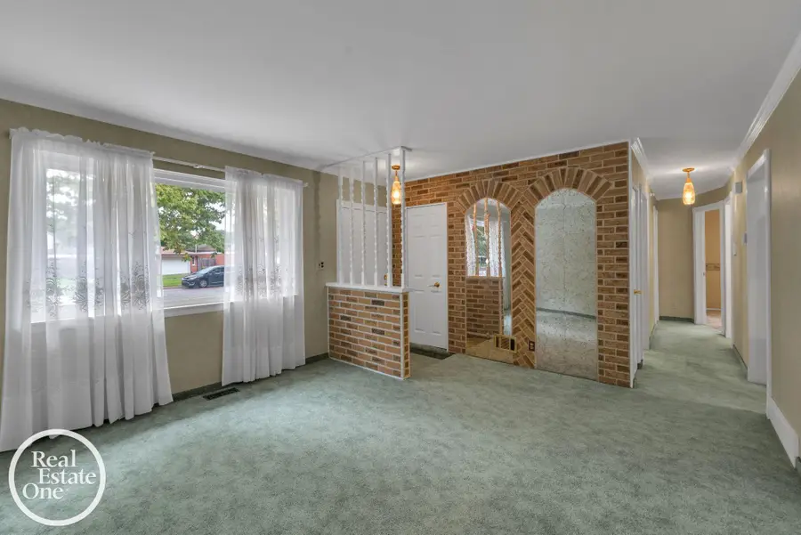 15064 Masonic, Warren, MI 48088 - #3
