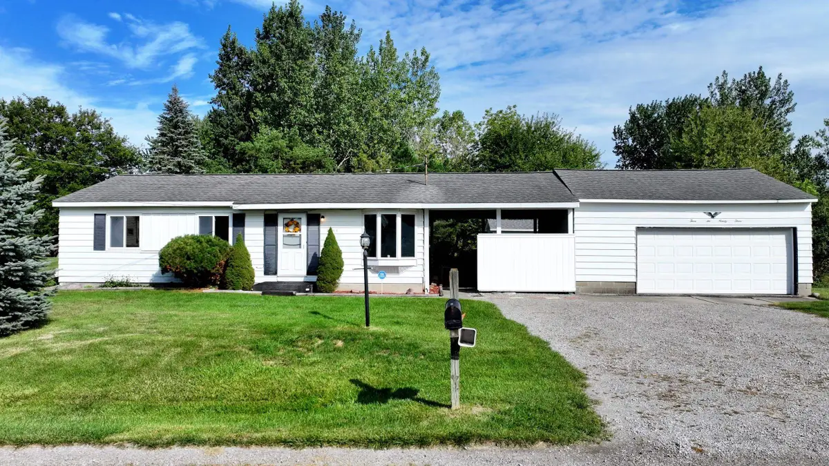 2293 Michigan Ave, Bay City, MI 48708 - #1